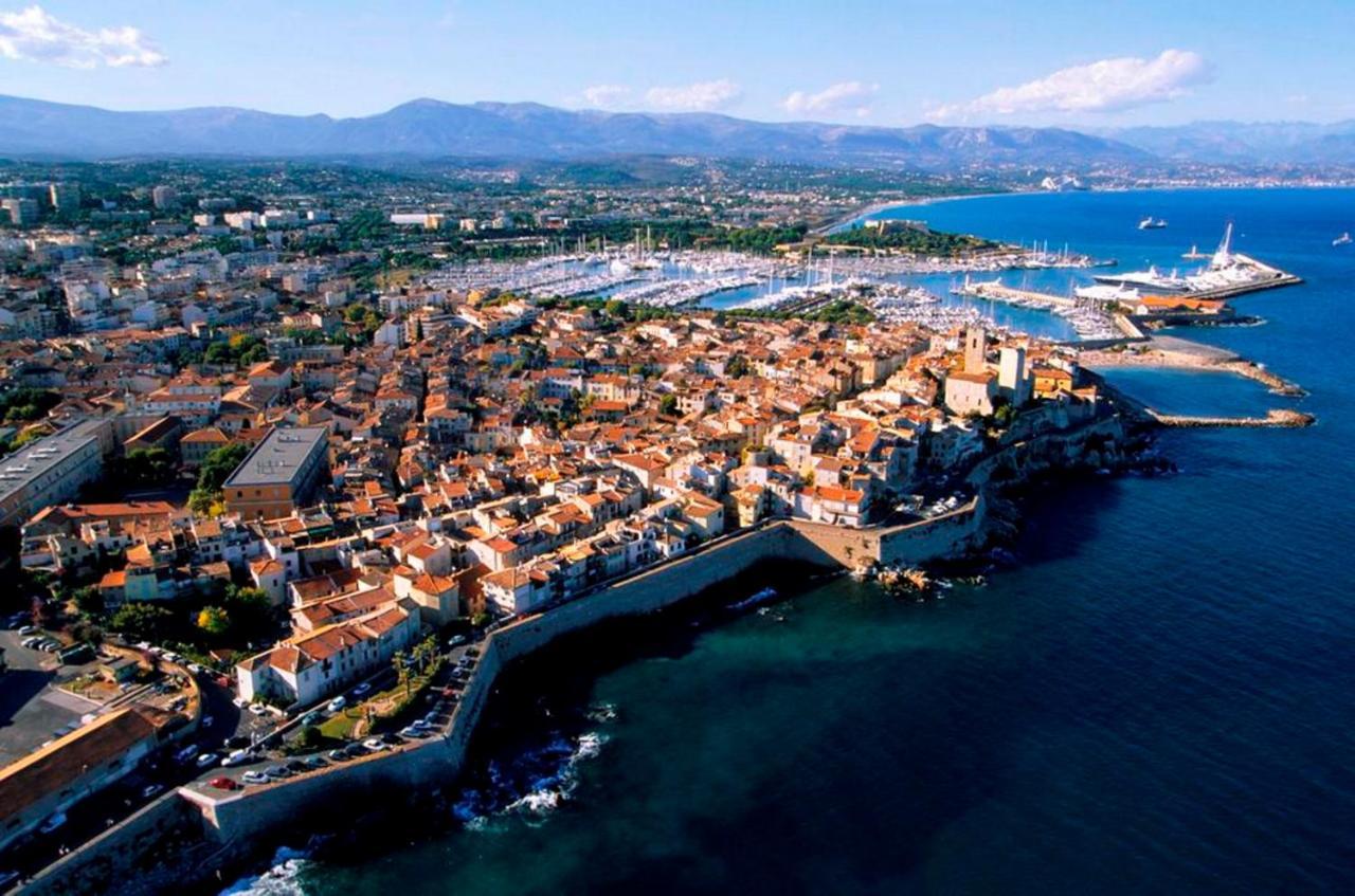 Crew Lighthouse Vandrehjem Antibes Eksteriør billede